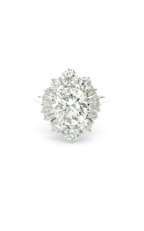Multi-shaped Halo Ring